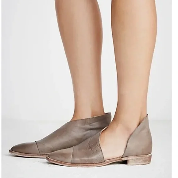 Free People Beige Leather Flats - Picture 1 of 12